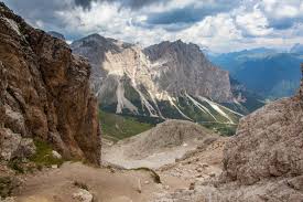 Peter civetta is the director of the office of undergraduate research in the office of the provost, running programs including the undergraduate research grants (urg) and the undergraduate research and arts exposition. 3 Day Via Ferrata In Mount Civetta 3 Day Trip Certified Leader