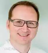Dr. med. Ulrich-Frank Pape, Medical Gastroenterologist in Hamburg, Germany 