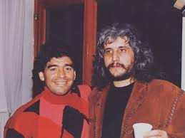 L'appuntamento è per il 25 luglio, quando piazza arena lumiere ospiterà il giffoni music concept award, uno spettacolo musicale dedicato ai giovani talenti e alla memoria di pino daniele. Pino Daniele La Leggenda Che Segno Il Prima E Il Dopo Nella Musica