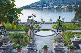 Fotografie dei giardini dei laghi Maggiore e di Como