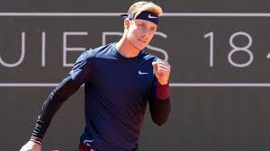 Шаповалов, pronounced ʂəpɐˈvaɫəf) is a russian masculine surname. Denis Shapovalov Becomes The Latest To Withdraw From French Open 2021