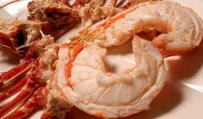 Te diré las diferentes alternativas para que elijas la que prefieras. Receta Langosta Cocida Pescaderias Corunesas