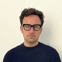 Aaron Kagan's Instagram, Twitter & Facebook