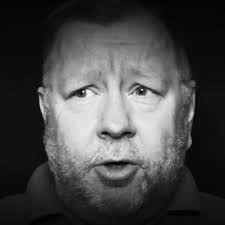 This is for my mother Celia Appleton she was from middlewich , since coming  from the boats in the early 1900's