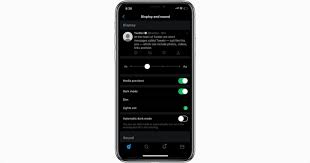 How To Get Twitter S New Lights Out Dark Mode On Ios Twitter App Twitter S Samsung Galaxy Phone