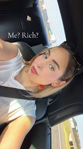 Melissa Loya (@melissaloya)