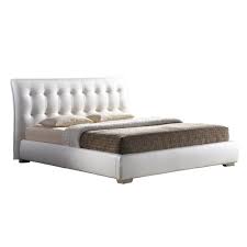 White faux leather upholstery highlights this contemporary platform bed. Modern Bedroom Furniture Beds Double Size Curving Headboard Platform Leather Bed Buy Modern Leather Bed Double Size Platform Bed Double Bed Design Furniture Product On Alibaba Com