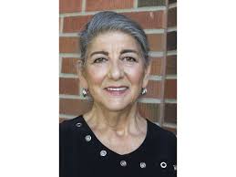 Kathy Borrelli's Instagram, Twitter & Facebook