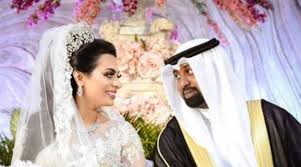وتعود قضية هيا الشعيبي وطارق العلي عندما قامت هيا الشعيبي وزوجها هاني الطباخ بسب الفنان طارق العلي والاساءة اليه عبر برامج التواصل الاجتماعي وبرامج التلفزيون ، وعندما. Ù‡Ø°Ø§ Ù…Ø§ Ù‚Ø§Ù„ØªÙ‡ Ù…Ù†Ù‰ Ø§Ù„Ø¹ØªÙŠØ¨ÙŠ Ø¹Ù† Ø²ÙˆØ¬Ù‡Ø§ ÙÙŠ Ø¨Ø« Ù…Ø¨Ø§Ø´Ø± Ù…Ø¹ Ù‡ÙŠØ§ Ø§Ù„Ø´Ø¹ÙŠØ¨ÙŠ ÙÙŠØ¯ÙŠÙˆ Dailymotion
