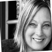 10+ "Julia Mcelwee" profiles