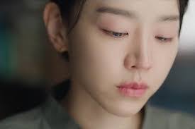 Kim Linger's Instagram, Twitter & Facebook