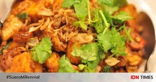 Cara membuat lontong isi sayur dan ayam lontong isi sayur dan ayam.lontong isi sayuran. Resep Lontong Goreng Makanan Enak Yang Anti Mainstream