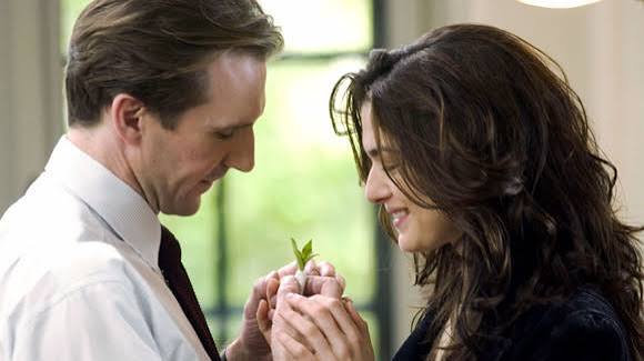 A Heart-Wrenching Story of Love and Loss: The Constant Gardener Movie  Review - Nishita's Rants and Raves