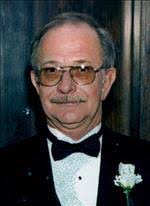 Earl Crow's Instagram, Twitter & Facebook