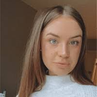 Francesca Bush's Instagram, Twitter & Facebook