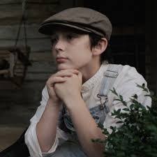 Charlie Abner's Instagram, Twitter & Facebook