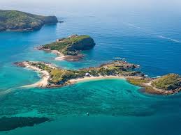 One Of Australia 39 S Hidden Gems And Best Kept Island Secrets Nestled In The Keppel Group Of Islands 14 Kilometres Great Barrier Reef Island Private Island