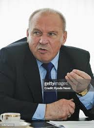 Edward Pietrzyk's Instagram, Twitter & Facebook