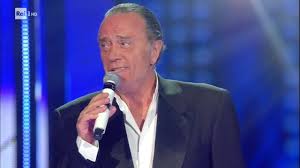Vinyle et cd de gianni nazzaro. Lutto A Napoli E Morto Il Cantante Ed Attore Gianni Nazzaro Il Fatto Vesuviano