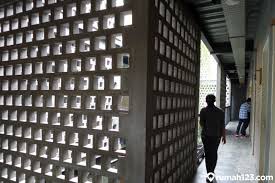 Banyak sekali model pagar besi modern yang bisa anda gunakan untuk menghiasi rumah anda penggunaan roster juga menjadi salah satu hal yang banyak dicari oleh banyak orang, roster yang. Mengenal Roster Beton Serta Fungsinya Dalam Bangunan Rumah Rumah123 Com