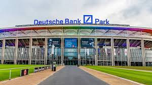 Ich musste mit kreditkarte abheben und habe dann die gebühren von der deutschen bank zurückgefordert. Geld Abheben Im Ausland Mehr Sicherheit Weniger Komfort Rhein Main Faz