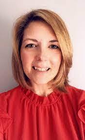 Joni Putnam's Instagram, Twitter & Facebook