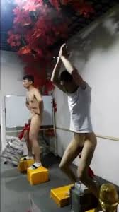 CFNM, CMNM, PUBLIC: sports guy 317 china (´⊙ω⊙`)！… ThisVid.com