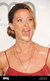 Elizabeth thompson hi-res stock photography and images