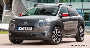 Citroën c4 cactus se positionne parmi les berlines compactes du segment c et bénéficie du meilleur de la technologie au service du confort. 2015 Citroen C4 Cactus 8