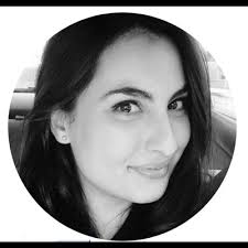 It's crazy to think that at the age of 14 I fell in love with a little game  called The Sims and now I'm celebrating my 5 years anniversary at EA working