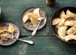 Piroggen Piroschki Russische Teigtaschen Mit Kartoffeln Rezept Rezept Rezepte Teigtaschen Leichte Rezepte