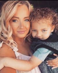 Olga Spencer's Instagram, Twitter & Facebook