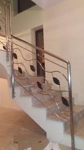 Vino Si Descopera O Multitudine De Modele De Balustrade Din Inox De Calitate Si La Un Pret Atractiv Con Steel Railing Design Railing Design Steel Gate Design
