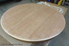 Perfect for those lacking space, this has a classic and natural appeal without the overwhelming size of traditional. Diy Round Farmhouse Coffee Table Life On Kaydeross Creek