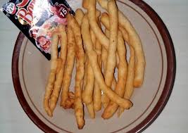 Anda perlu 4 buah dari pisang kepok. Cara Gampang Menyiapkan Camilan 2 Bahan Terigu Royco Anti Gagal Aneka Kreasi Kita