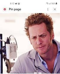 Oliver Wells's Instagram, Twitter & Facebook