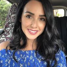 Dania Alvarez (dalvrz)