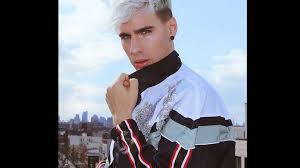 Brad mondo is an american stylist and social media influencer. How Brad Mondo Used Youtube To Skyrocket His Success Creator Handbook
