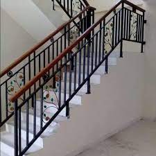Stainless sendiri memberikan banyak sekali kelebihan railing tangga stainless minimalis antara lain Jual Railing Tangga Minimalis Jakarta Barat Bengkellasbudi Tokopedia