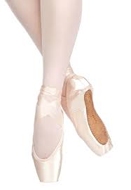 Video hot yoga flexible working on roof. Which Pointe Shoes Are Better For Feet With Long Toes Bestpointe Com The Ballet Experts