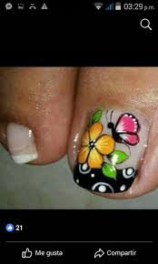 Pinta un color base en las uñas de tus pies aplicando dos capas. Unas Decoradas Dulcemarian Home Facebook