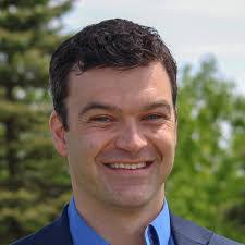 Robert Barraco's Instagram, Twitter & Facebook