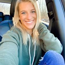 Lexi Duncan and Evan Hunter's Wedding Website