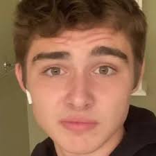 Jacob Rea's Instagram, Twitter & Facebook