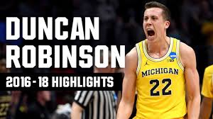 Duncan robinson signed a 3 year / $3,090,187 contract with the miami heat, including $3,090,187 guaranteed, and an annual average salary of $1,030,062. How Heat S Duncan Robinson Went From A Division Iii School To Starting In The Nba Finals Sporting News