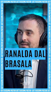 Siete curiosi di scoprire la vera anima di Casa Bertini? Andrea Bertini, lo  chef che ha portato l'unica Stella Michelin in provincia di Macerata, è  stato ospite del Picchio Podcast! .