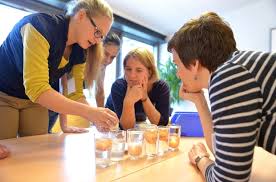 Das „haus der kleinen forscher will durch experimente neugier und begeisterung für naturwissenschaften bei den kindern wecken. Familienleben Forchheim Familienratgeber