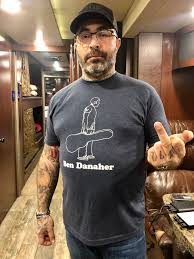 Aaron lewis is on facebook. Aaron Lewis Afl Is Coming To You From The Couch On His Bus Tomorrow Handful Of Virtual Meet And Greets Being Released At 9pm Est Tonight Your Guess Is As Good