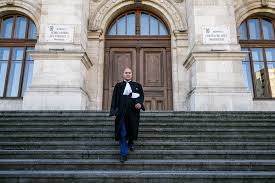 Tabloul avocaților stagiari și tabloul avocaților definitivi din baroul iași, actualizate în luna februarie 2021, au. 10 IntrebÄri Pe Care Ai Vrut Mereu SÄ I Le Pui Unui Avocat Din Oficiu Din Romania