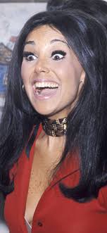 A smiling girl is the CEO of her own world.😍❤️